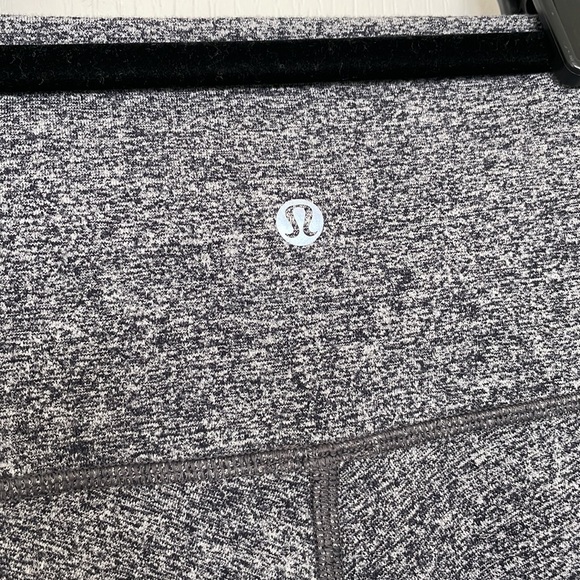 lululemon wunder under 26" - Picture 3 of 4